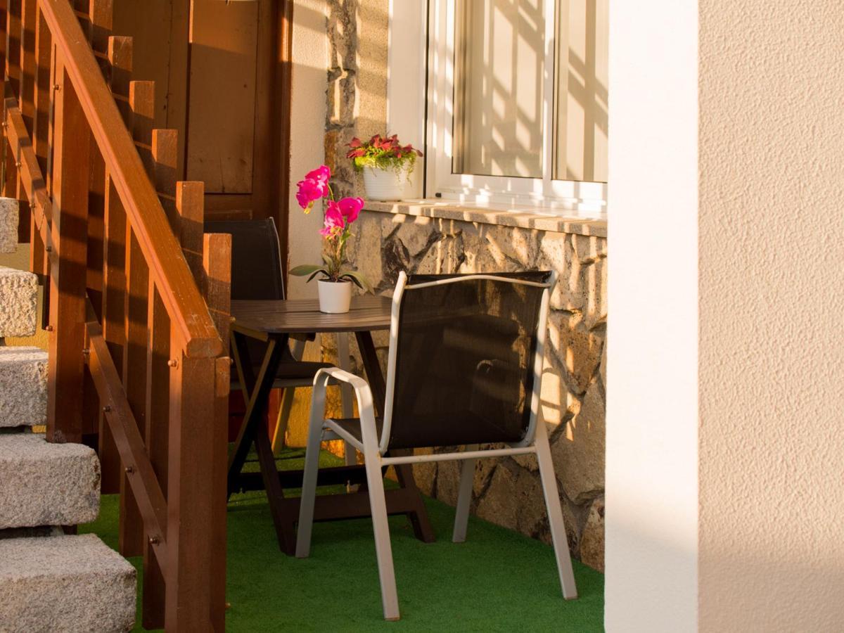 Patos Beach - Garden Nigran Exterior photo